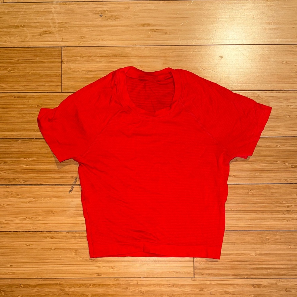 Hot Heat Short Sleeve Cropped Swiftly